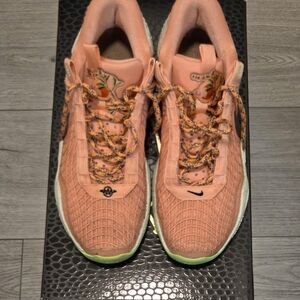 Nike Cosmic Unity Pomegranate